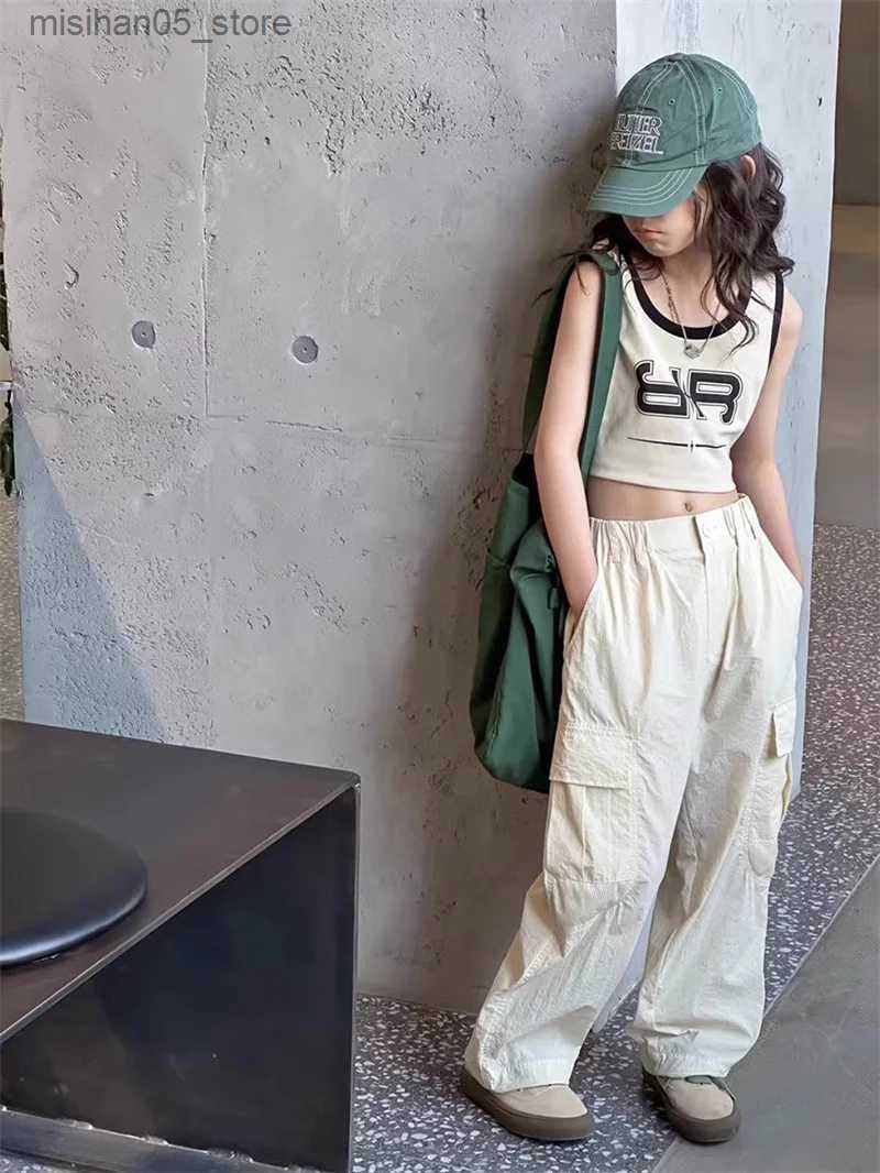 Clothing Sets Teen Girls Cargo Pants Children Fashion Loose Trousers Kids Casual Pockets Design Sweatpants Trendy Cool Streetwear 5-14Y Q240425