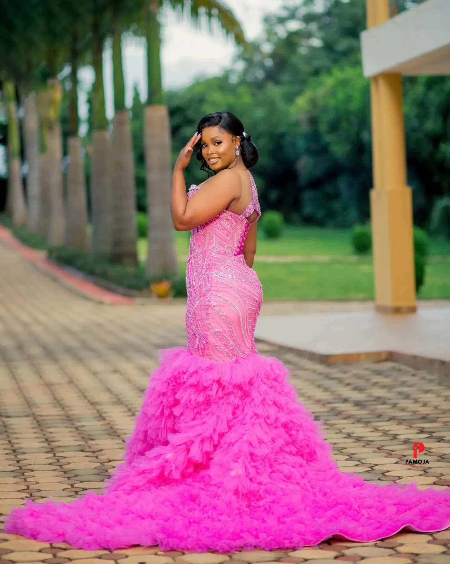 Exquite Beaded Sequins Mermaid Prom Dresses Hot Pink Fuchsia Tiered Tulle Long Evening Gowns Flowers Sweetheart Neckline Sheer Jewel Neck Special Occa