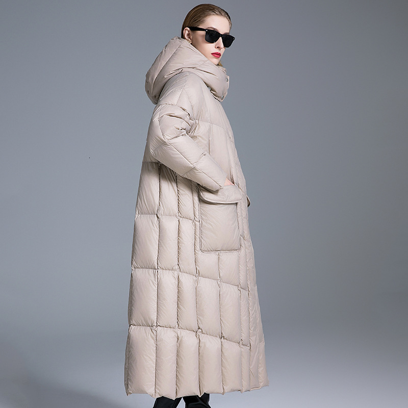 90 white duck designer winter new loose fashionable warm and thick cold resistant down women, extended jacket for women