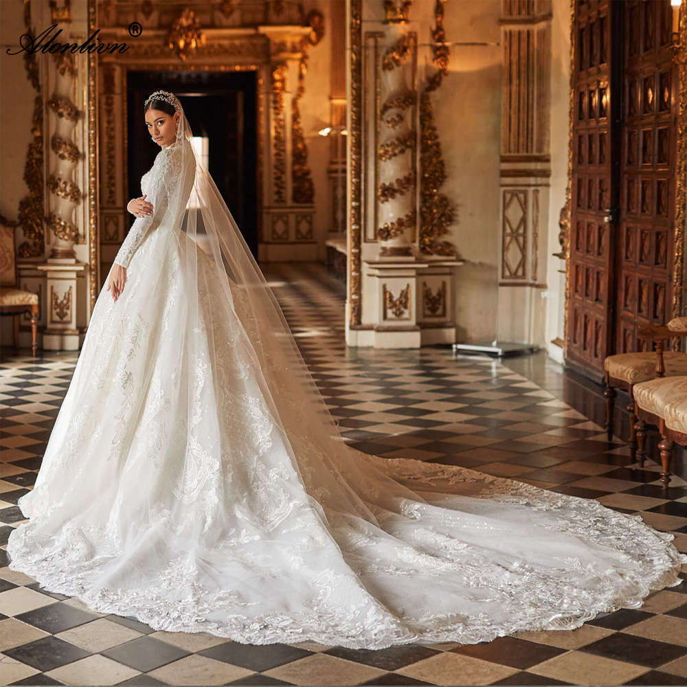 Gorgeous Sparkly Lace High Collar Full Sleeves Muslin Ball Gown Wedding Dress Beading Pearls Appliques princess Bridal Gowns With Multi-layered Lace