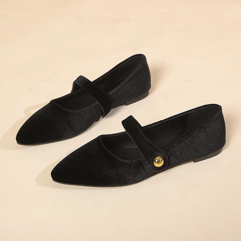 Fashion Womens Pointed Toe Flat Shoes with Velvet Matte Finish Single Women Comfort Loafers Shoes Leather Mary Jane Shoes 241125