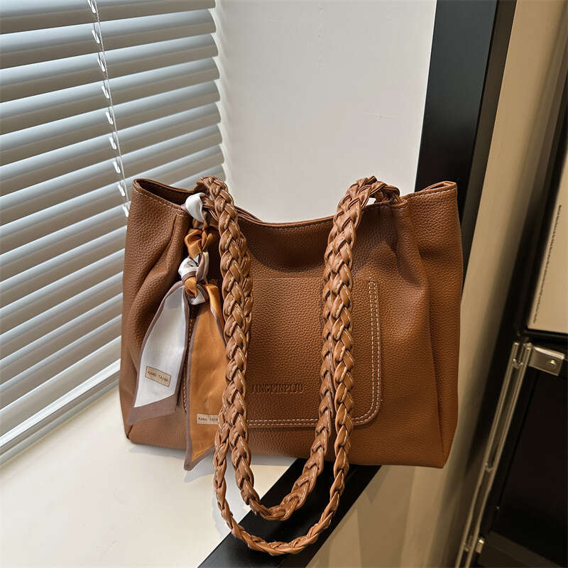 Large capacity solid color western-style silk scarf 2024 new casual women's texture commuting woven strap single shoulder tote bag