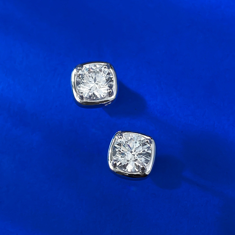 Moissanite Dia Stud Earrings: 6MM Round Cut White Gemstones in Sterg Sier