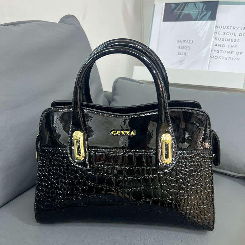 Hot Selling Patent Leather Women's Bags With Crocodile Patterns, High-End And Niche Tote Bags, Large Capacity Light Luxury Handbags For Women
