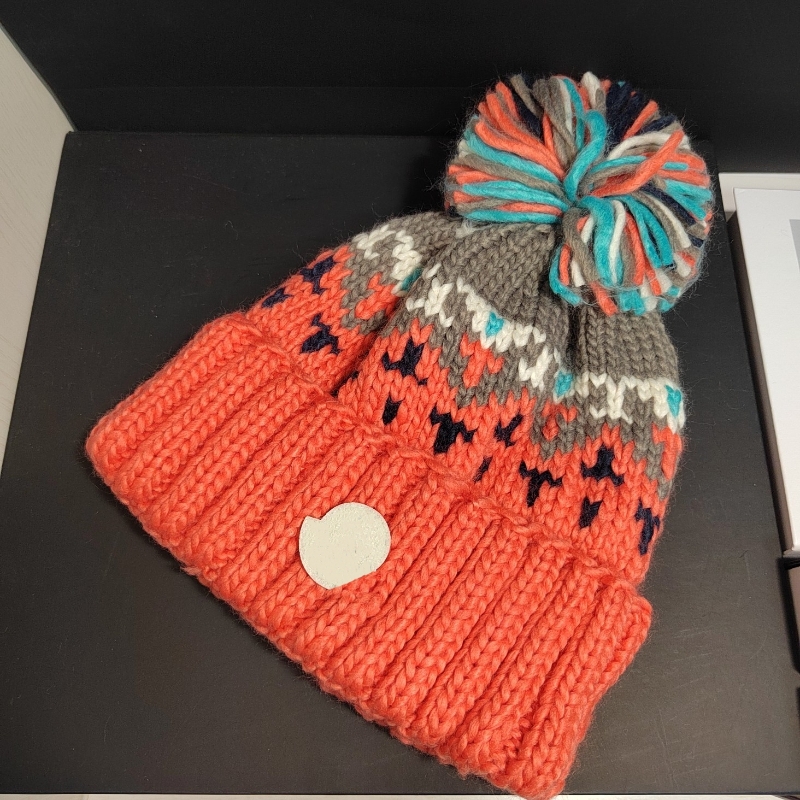 ie Women Bobble Hat Christmas Style Knit Hat Hairball Snowflake Winter Warm Cute Sweet Knit Hat Ear Protection Cold Hat Pompom ie Bonnet S251110
