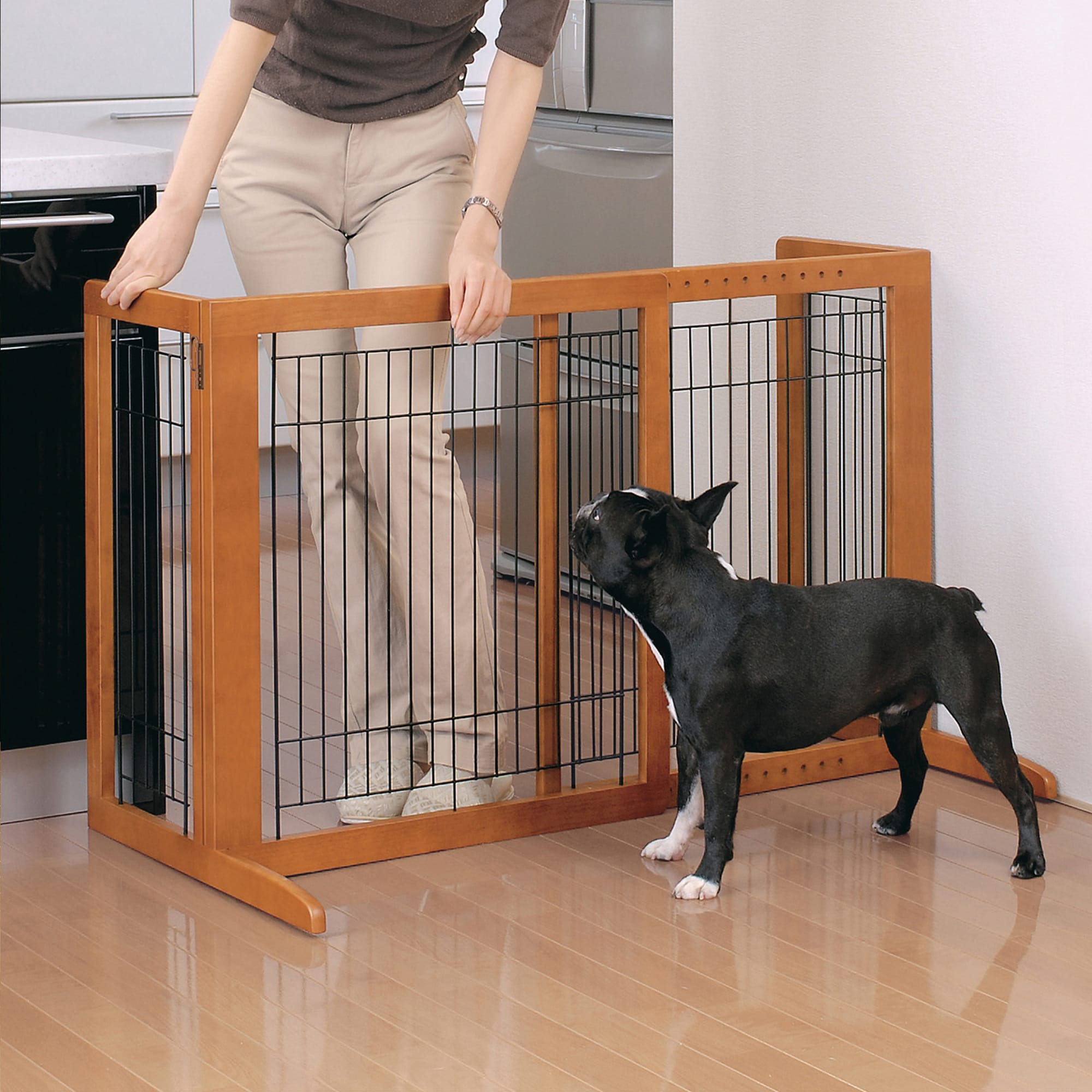 Richell Freestanding Pet Gate