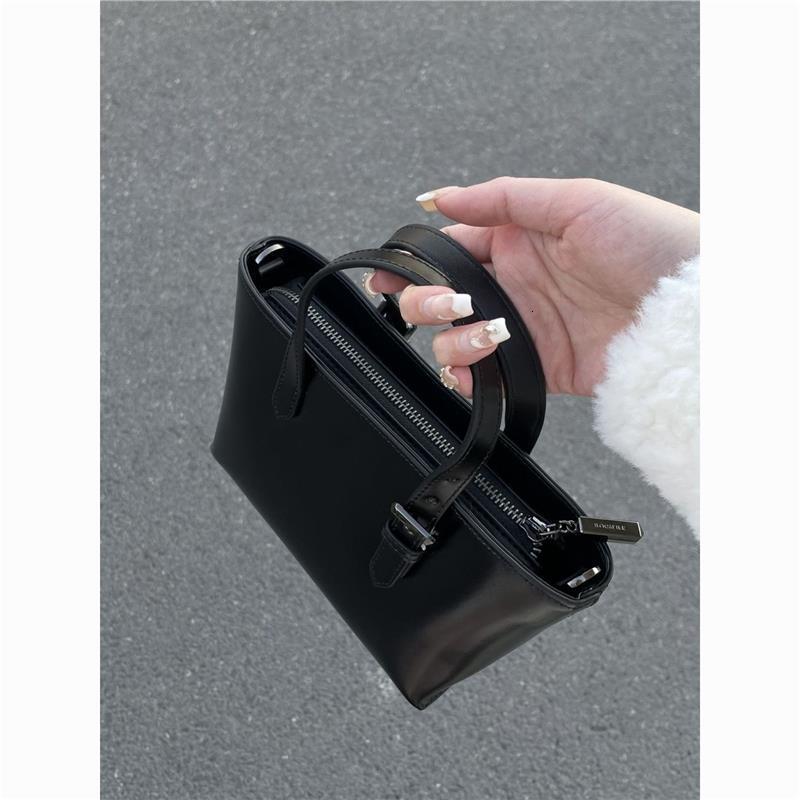 New Trendy Versatile Designer Handbag Niche And Popular Crossbody Bag