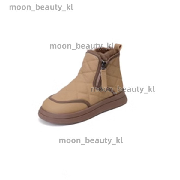 designer boot Soft soled thick fashion snow boots for women 2024 new winter season with plush and thick warm leather cotton shoes, Northeast anti slip