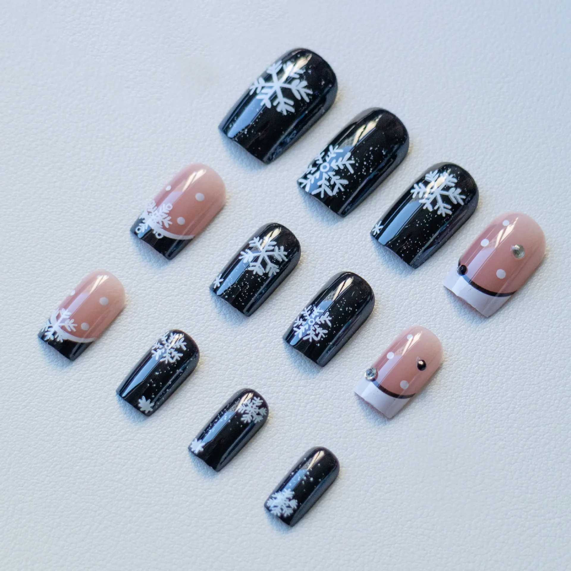 Christmas Square Womens Fake Nail Crystal Snow Design French Press Wearable Nail Set Fake Nail PartyW241125