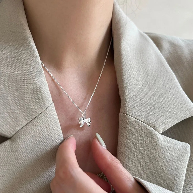 Korean Fashion Shiny Butterfly Necklace Exquisite Silver Chain Ladies Wedding Party Jewelry Gift Female Wholesale 241122