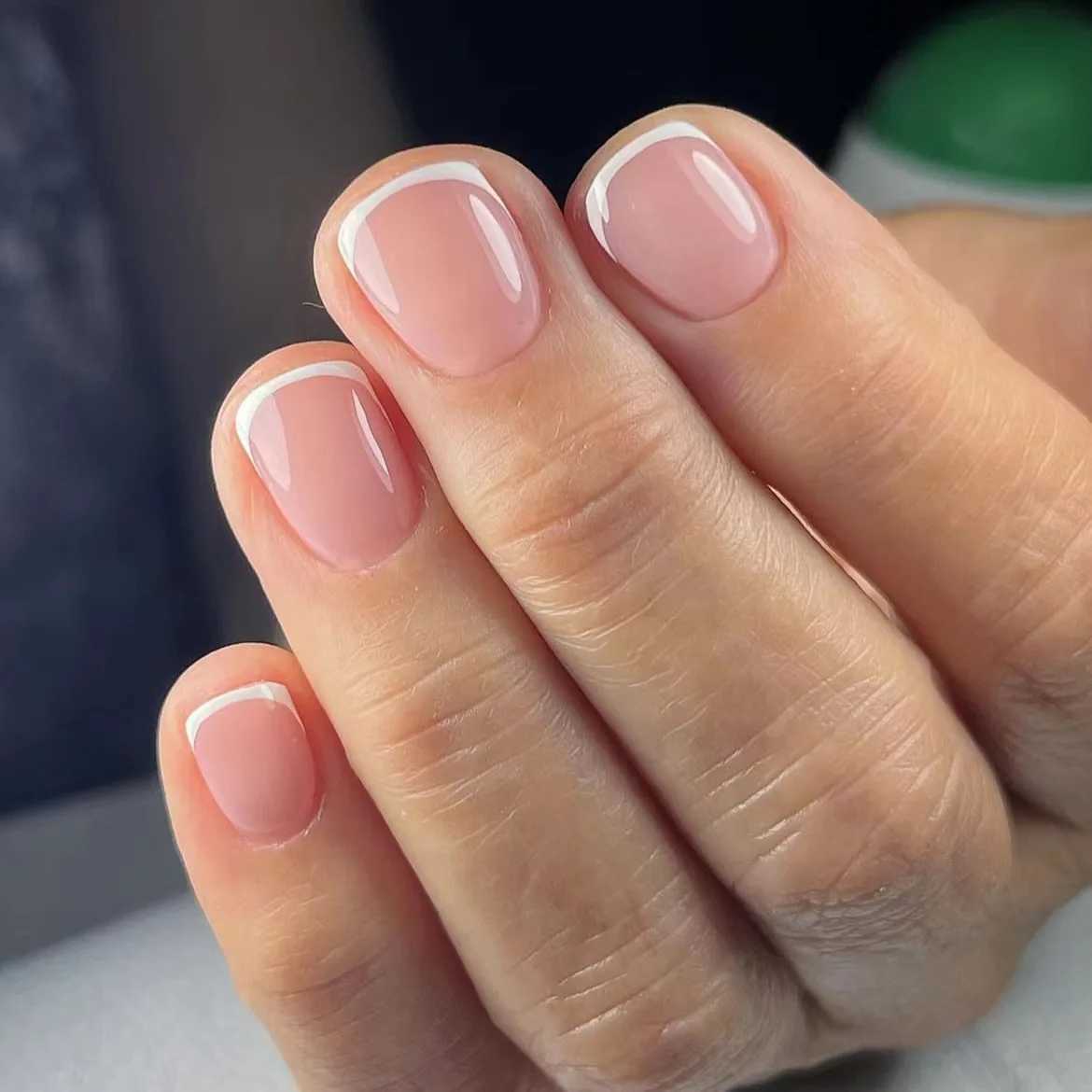 24 piece short square nail set with jelly glue simple white French design fake nails wearable can be embossed on fake nailsW241125