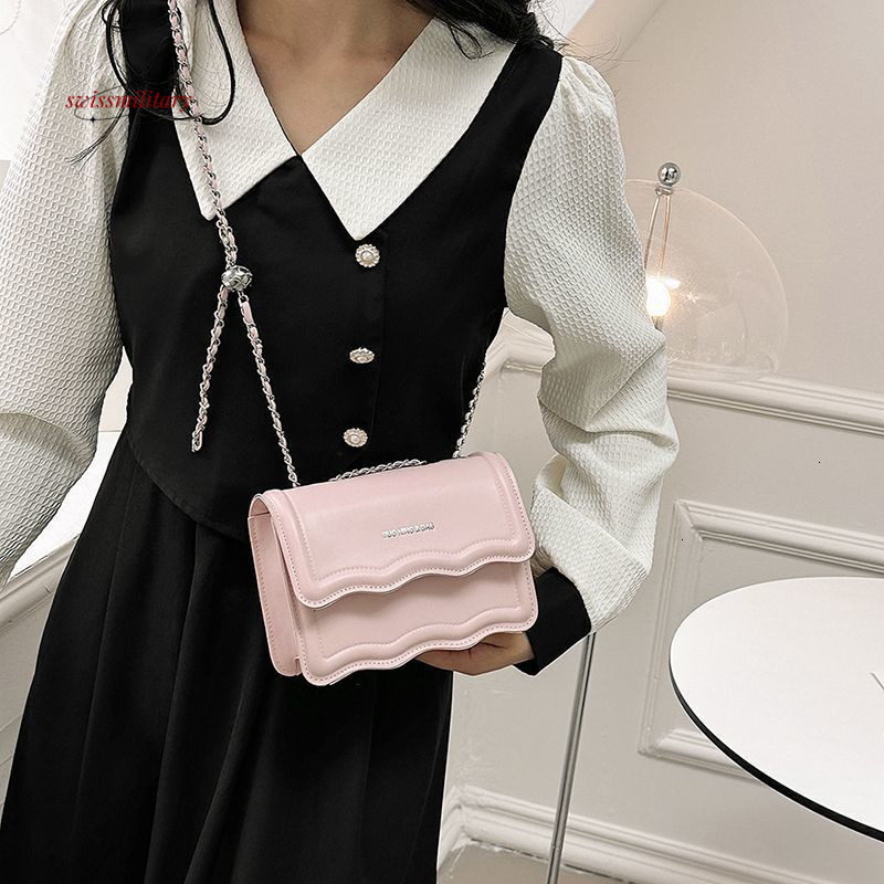 New niche wave small square bag with a chain like feel, underarm single shoulder crossbody bag H726#18 swissmilitary