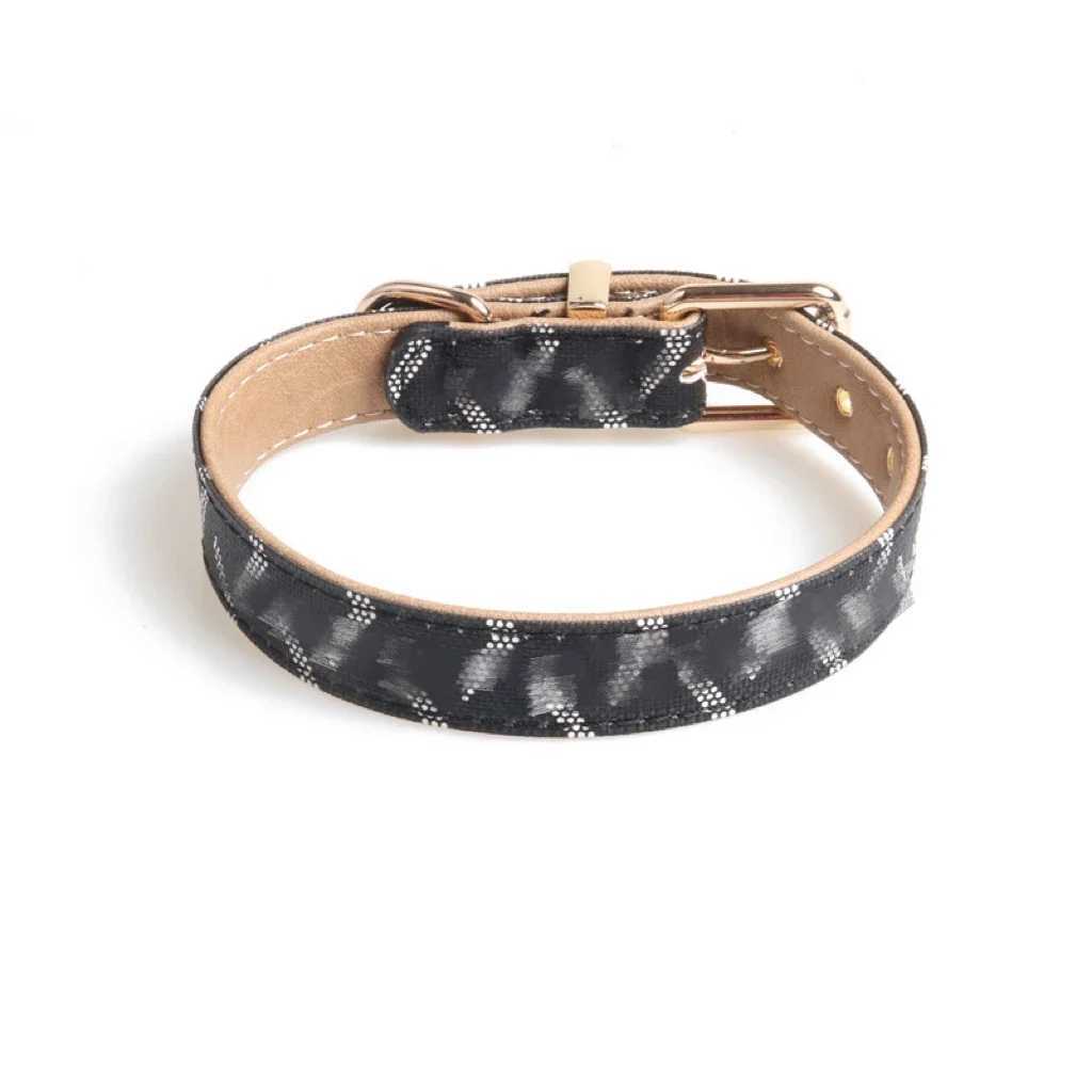 Pet accessories printed personalized retro PU leather dog collar with metal buckle cute dog leash set all year round X241125