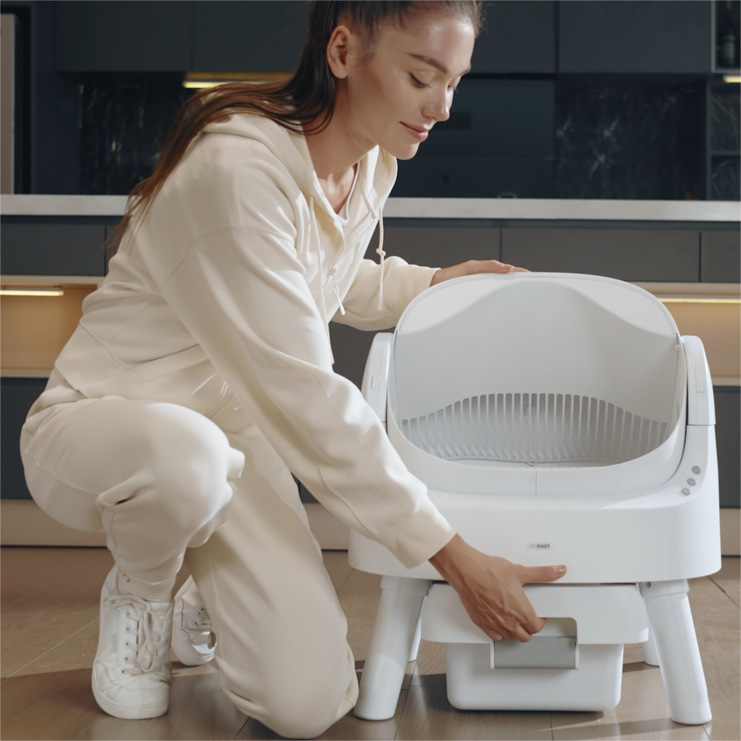 PETPIVOT Self-cleaning litter box designed for cats easy using without apps