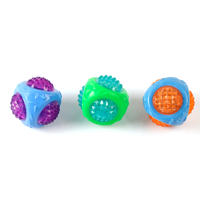Pet Products Triangle Flashing Vocal Ball Dog Chewing Teeth Grinding Teeth Cleaning Interactive Rubber Toys