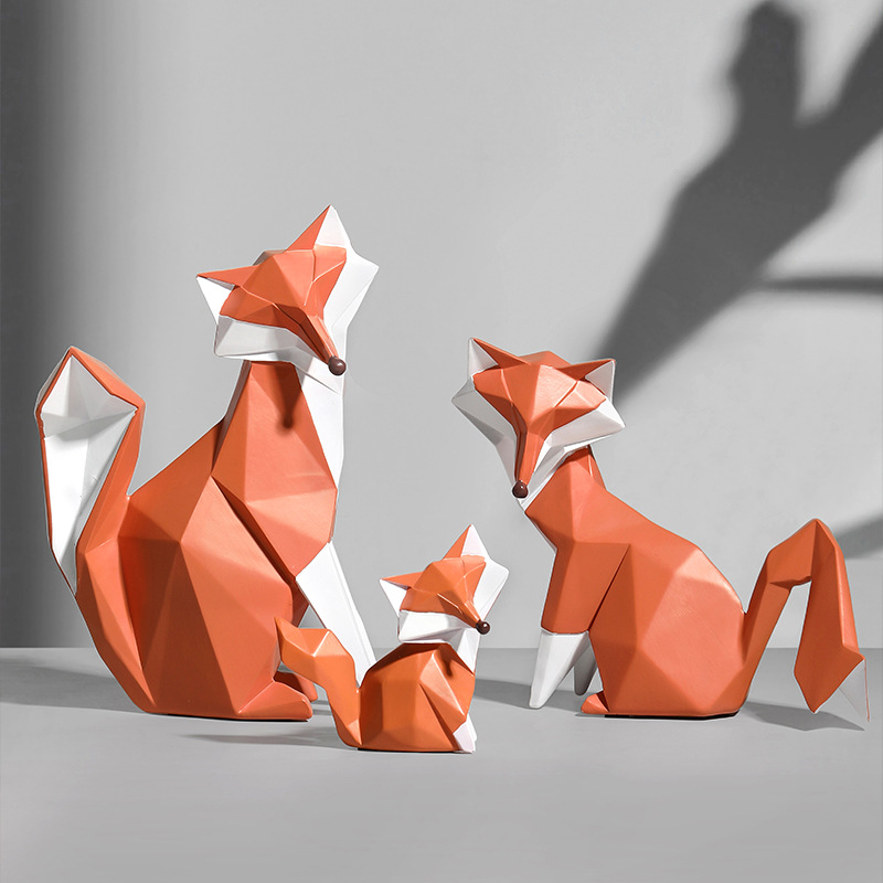 Contemporary Animal Figurines Fox Statues for Living Room and Study Area