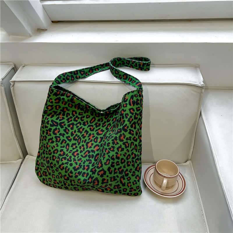 Underarm Tote Bag Womens Canvas Leopard Print Handbags Casual Fashion Large Capacity Shop Shoulder Crossbody Bag 241125