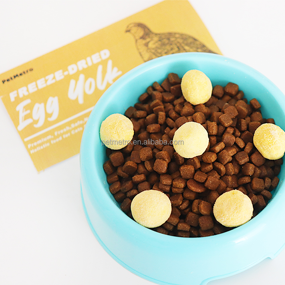 Factory supply wholesale quail egg yolk cat snacks rich in animal lecithin cat love to eat