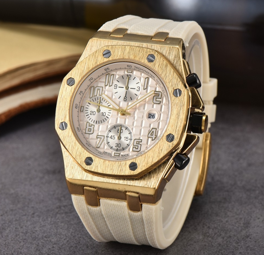 Men's Quartz Movement Watch with 43mm Sapphire Glass Lens & Stainless Steel Dial - Waterproof Designer Timepiece Night Light