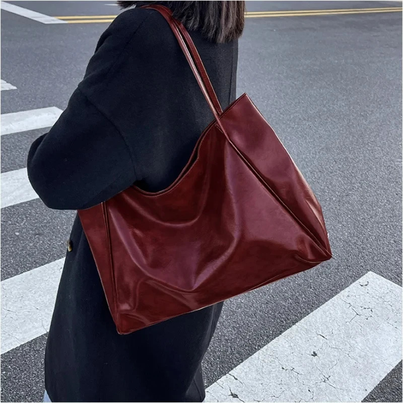 Vintage Red Womens Tote Bag Athletic Casual Fashion Large Capacity Leather Shoulder Bag Shopper Harajuku Simple Handbag Sac 241125