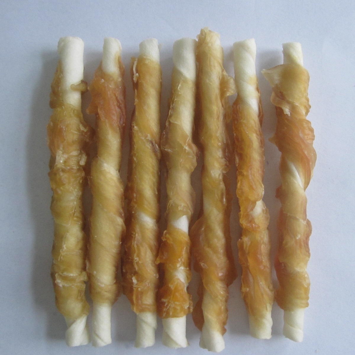 2022 hot sale good quality low price duck gizzards dog food dog chew wrapped chicken pet treats