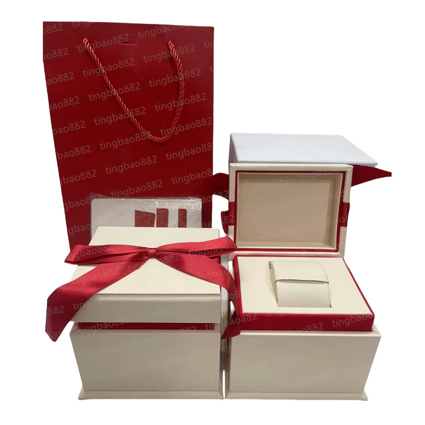 2025Omega HOT Designer Bags Boxes Leather Watch Box Luxury Green Papers Gift Top Designer Leather bag Card For Watch box women