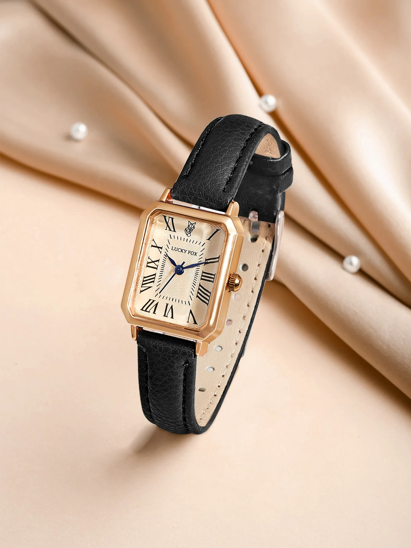 Womens Watch Rectangular Case Quartz Watch Simple Roman numerals dial Womens Watch Black Strap Watch Retro Fashion Reloj 241125