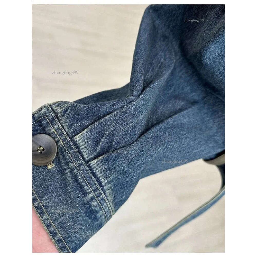 Vintage Motorcycle Denim Short Jacket Women Y2k Streetwear Korean Fashion Oversize Jean Jackets Winter Outdoor Coat 240823