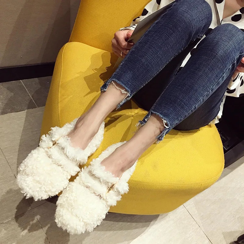 Celebrity Curly lamb wool flats woman metal buckle band furry mary janes ladies winter shoes plush loafers sheep fur moccasins 241125