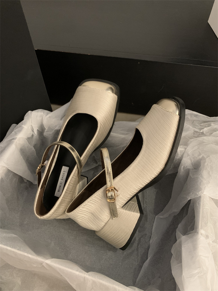 Mary Jane French style small fragrant high heels, 2024 autumn and winter new high-end evening style single shoes, fashionable small leather shoes