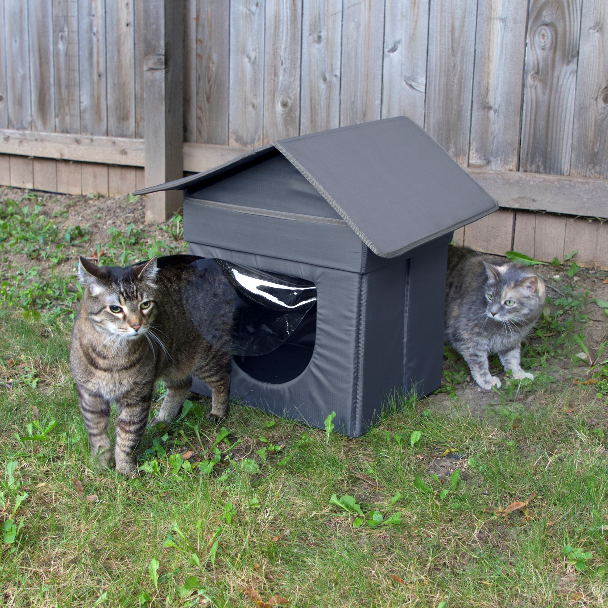 Kitty City Outdoor Bed for Cats, 21.5" H