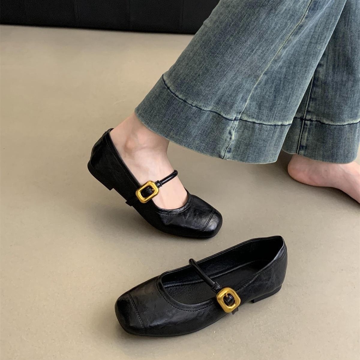 Silver light mouth single shoe women's spring and autumn new style French retro small leather shoes fairy style soft flat Mary Jane grandma shoes