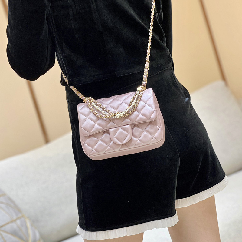 Luxury Pearl Flap Bag - 17cm Lambskin Designer Shoulder Crossbody Bag With box C01F
