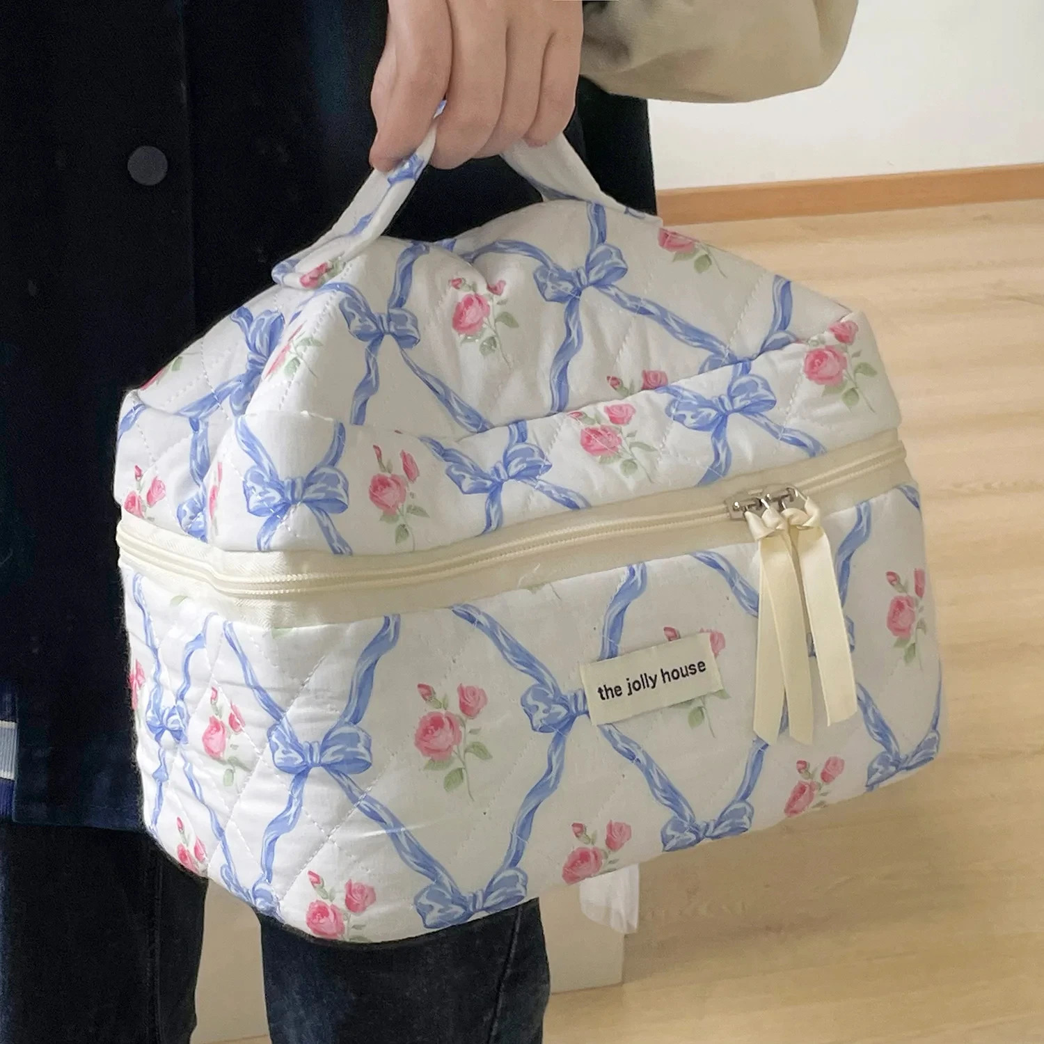 Cute Bow Flower Quilting Cotton Makeup Bag Women Zipper Cosmetic Organizer Female Cloth Handbag Portable Toiletry Case for Girls 241115