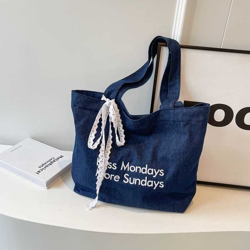 Washed Denim Bag New Embroidered Letters Tote Bag Trendy Large Capacity Shopping Handbags Korean Female Shoulder Bags 241125