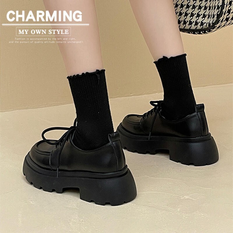 British style thick soled small leather shoes for women's versatile loafers 2023 autumn new one foot soft soled Mary Jane single shoes