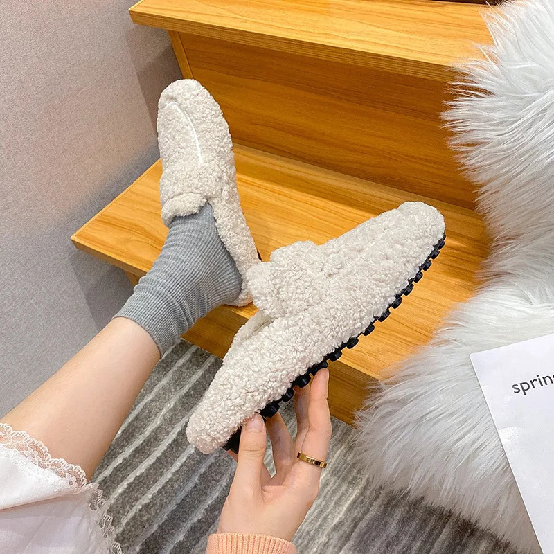 Winter Warm Plush Mules Women One Band Fur Slippers Cozy Cotton Shoes Woman Flats Cover Toe Fleeces Slides Femme Wool Pantuflas 241125