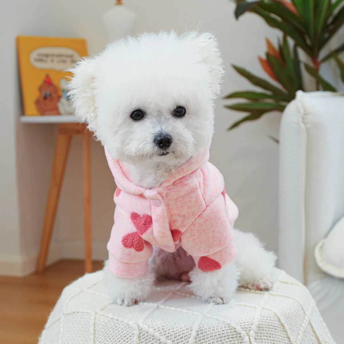1PC Pet Clothing Cat Spring and Autumn Thin Velvet Pink Heart Sweater Hat Coat Suitable for Small and Medium sized DogsXJ241125