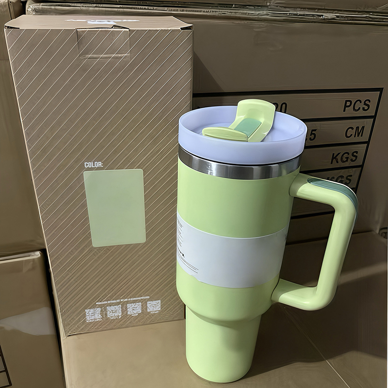 Fashion Insulated Portable Outdoor Sports Water Bottle Handheld Straw Cup Drink Thermos Waterbottle Cups02