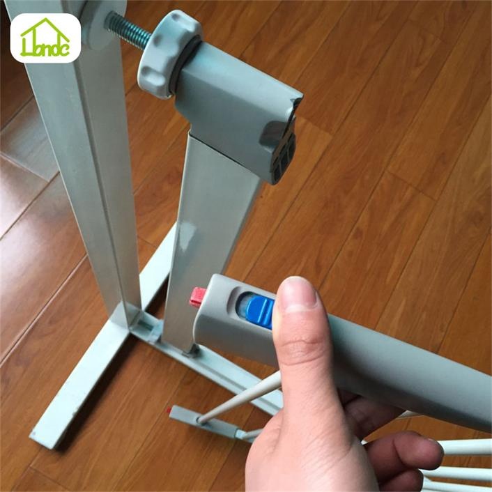 Sustainable Stylish Baby Pet Fence Stair Safety Gate For Sale