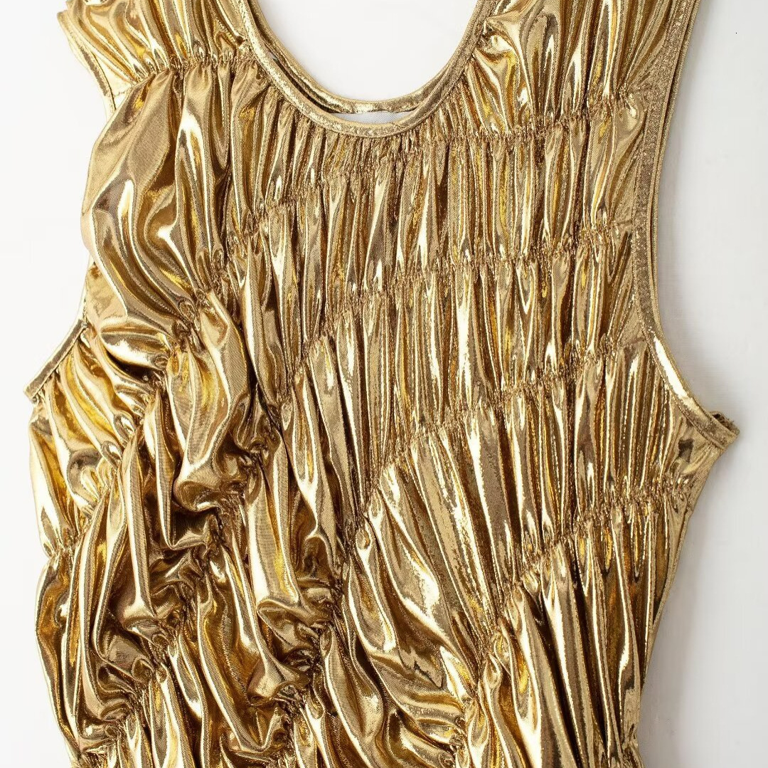Women's gold pleated long dress with temperament, one-piece long dress