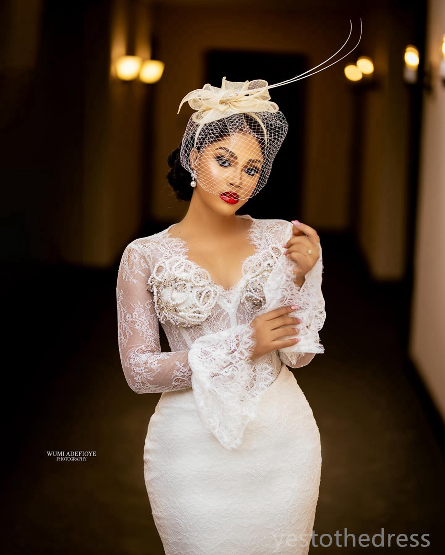 2024 Mermaid Wedding Dresses Bridal Gowns Short Wedding Gowns Illusion Long Sleeves Beaded Lace Pearls Decorated Birdal Dress for African Black Bride 