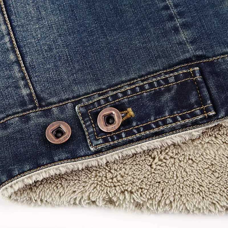 Mens denim jacket autumn and winter new casual loose paddle thickened outdoor camping collar jacket mens fashionable cotton clothing W241125