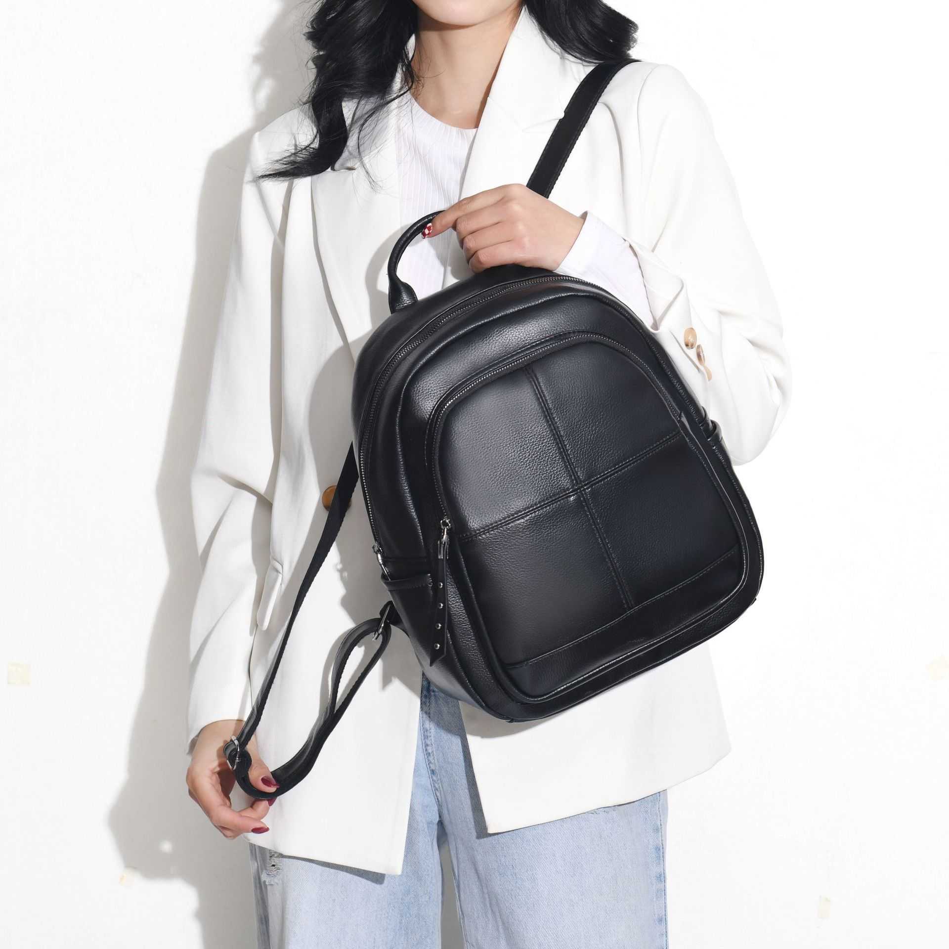 Korean version soft leather backpack for girls 2023 new fashionable anti-theft large capacity versatile travel backpack 241125