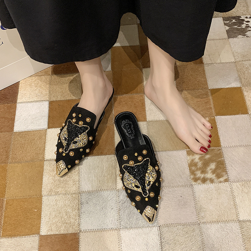 Pointed Toe Slippers for Women Rivets Studded Summer Gladiator Sandals Flat Beach Shoes Ladies Outside Slides Punk Style Mules 240702