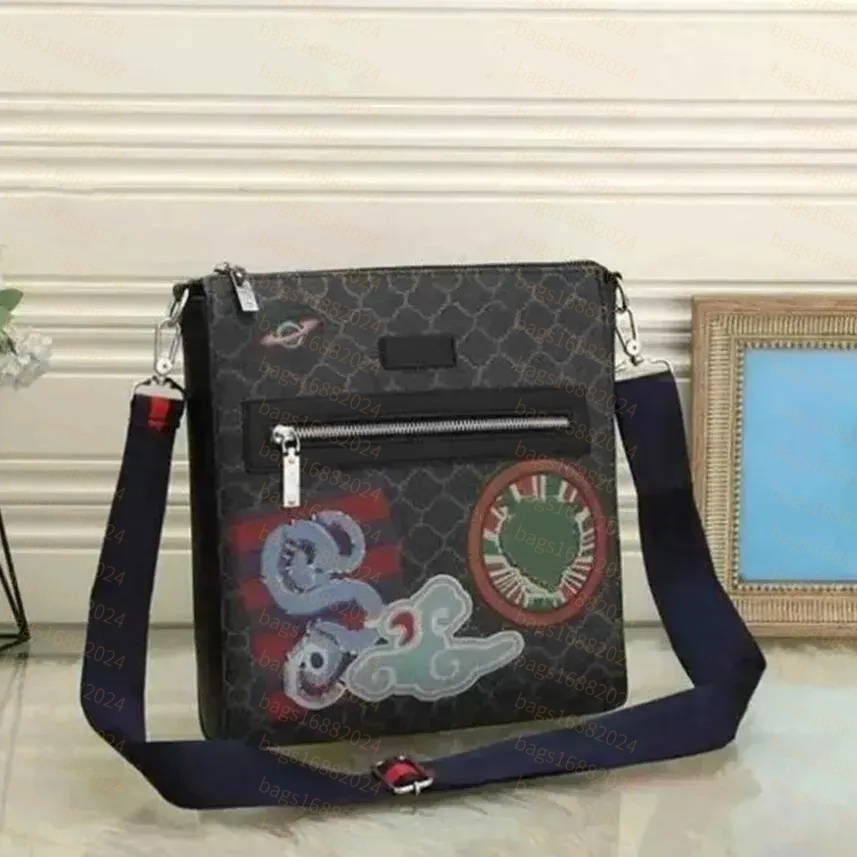 New Men Crossbody Shoulder Bag styles Various sizes handbag luxurys designers bags pochette Multiple pockets 523599 fashion Messenger bag sale Hot