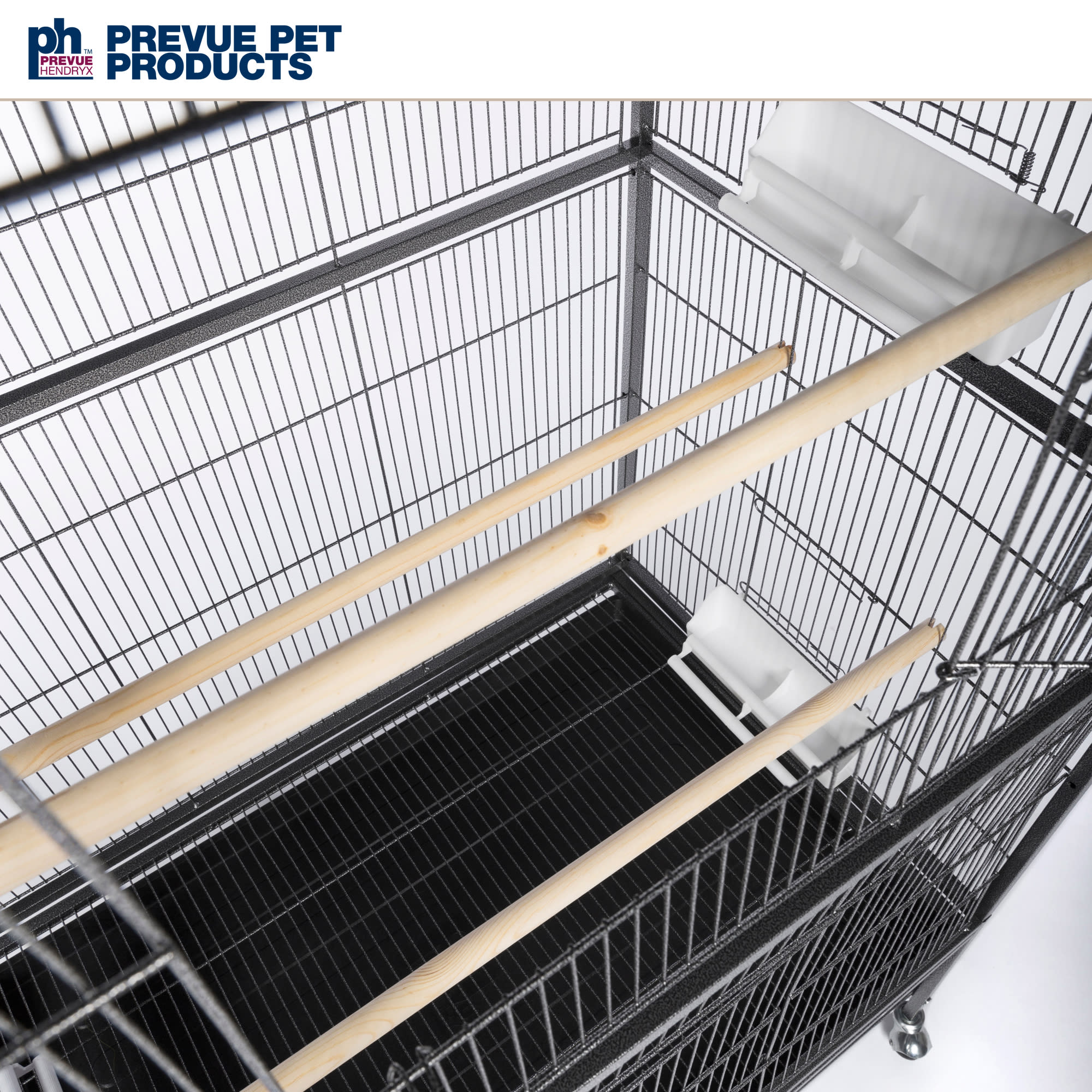 Prevue Pet Products Large Black Flight Bird Cage