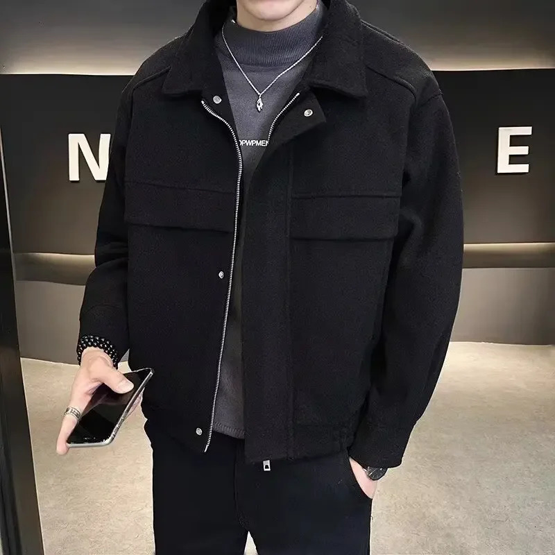 Mens Autumn Winter Highend Feeling Cropped Woolen Jacket Casual Style Loose Fit Sweater Coat 241112