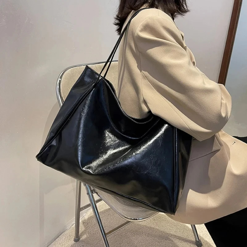 Vintage Red Womens Tote Bag Athletic Casual Fashion Large Capacity Leather Shoulder Bag Shopper Harajuku Simple Handbag Sac 241125