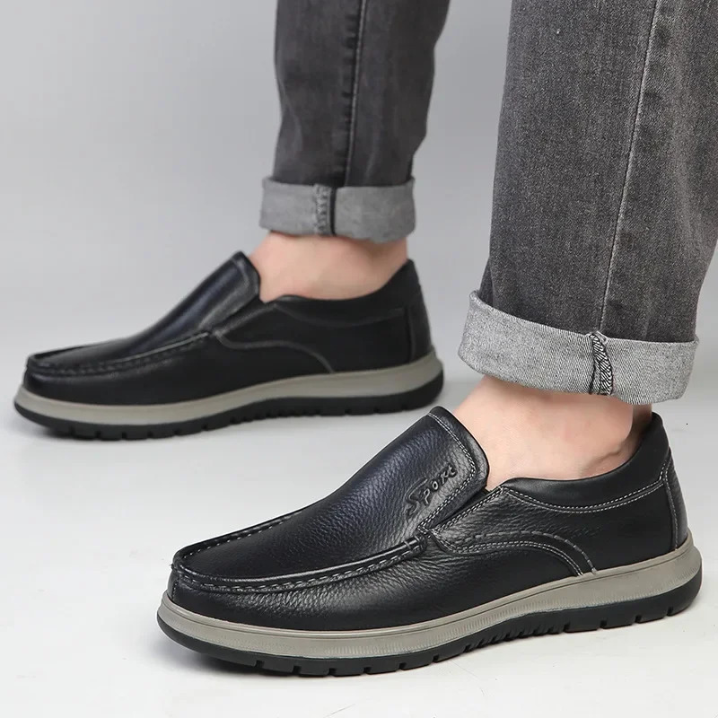 Handmade Leather Men Shoes High Quality Genuine Leather Loafers for Men Flats Moccasins Walking Shoes Casual Men Work Shoes 241125